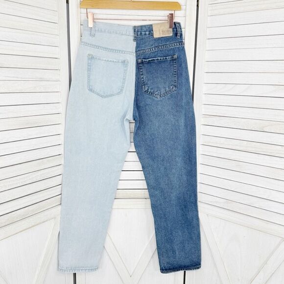 Blue Savvy Two Tone High Rise Mom Jeans Blue Juniors 5 27 Straight Leg Button - Picture 3 of 13